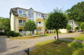 Appartementanlage Eldena FeWo 19 strandnah, Terrasse, Balkon in Middelhagen